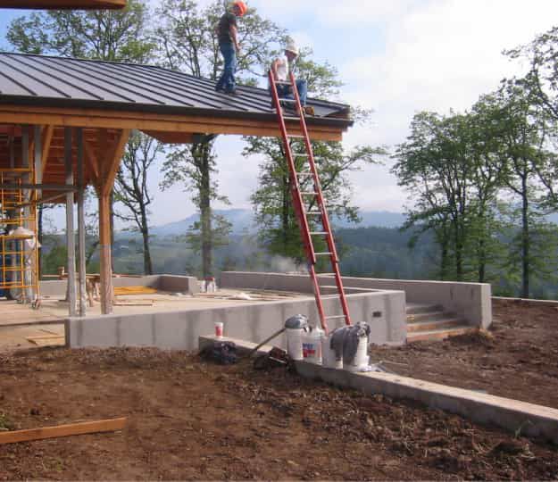 Construction of the Penner-ash Tasting Room.